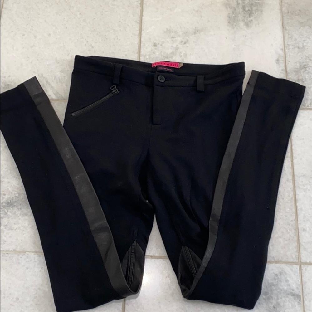 ALICE + OLIVIA SKINNY PANTS SIZE 0